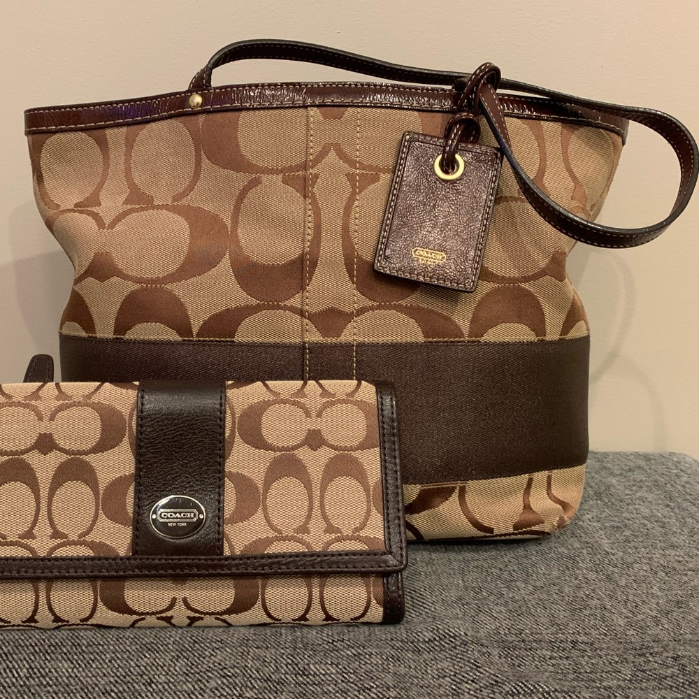 Coach tote